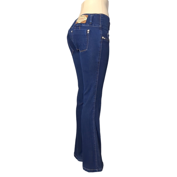 *NEW* Colombian Authentic Butt Lifter Bell Leg Jeans Size 8 - Picture 5 of 16